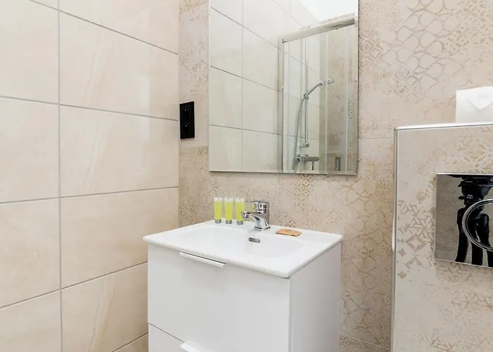 公寓 Old Town Bright & Dark