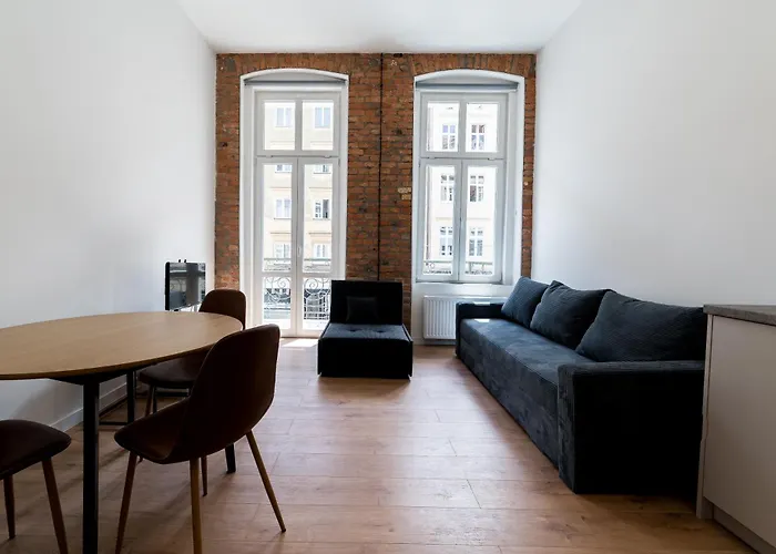 Old Town Bright & Dark * 波兹南