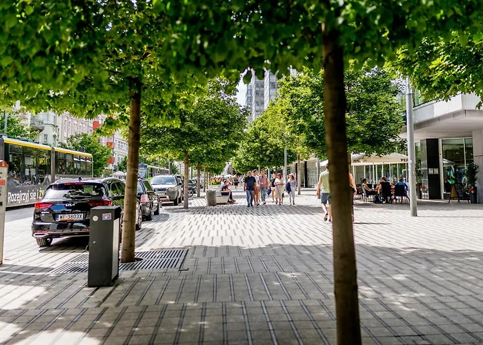 公寓 Old Town Bright & Dark 波兹南