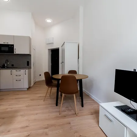 Appartamento Old Town Bright & Dark