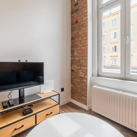 Appartamento Old Town Bright & Dark