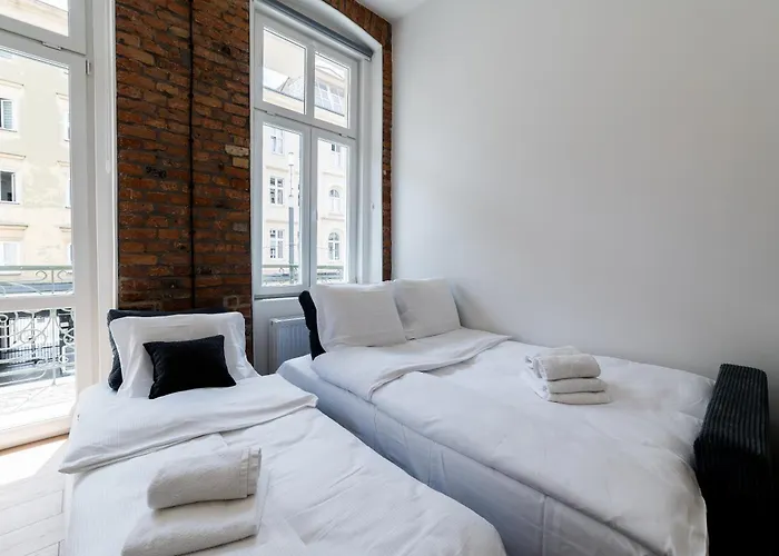 아파트 Old Town Bright & Dark 포즈난