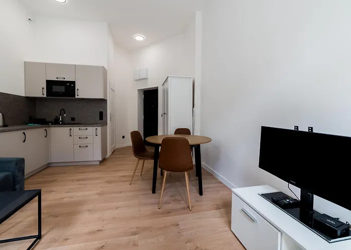 아파트 Old Town Bright & Dark